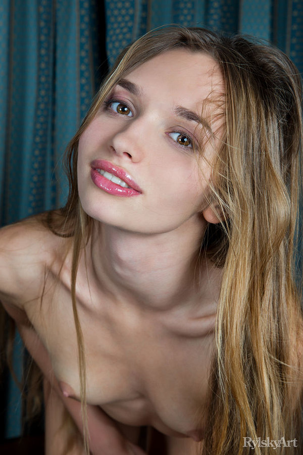 Алла, 34